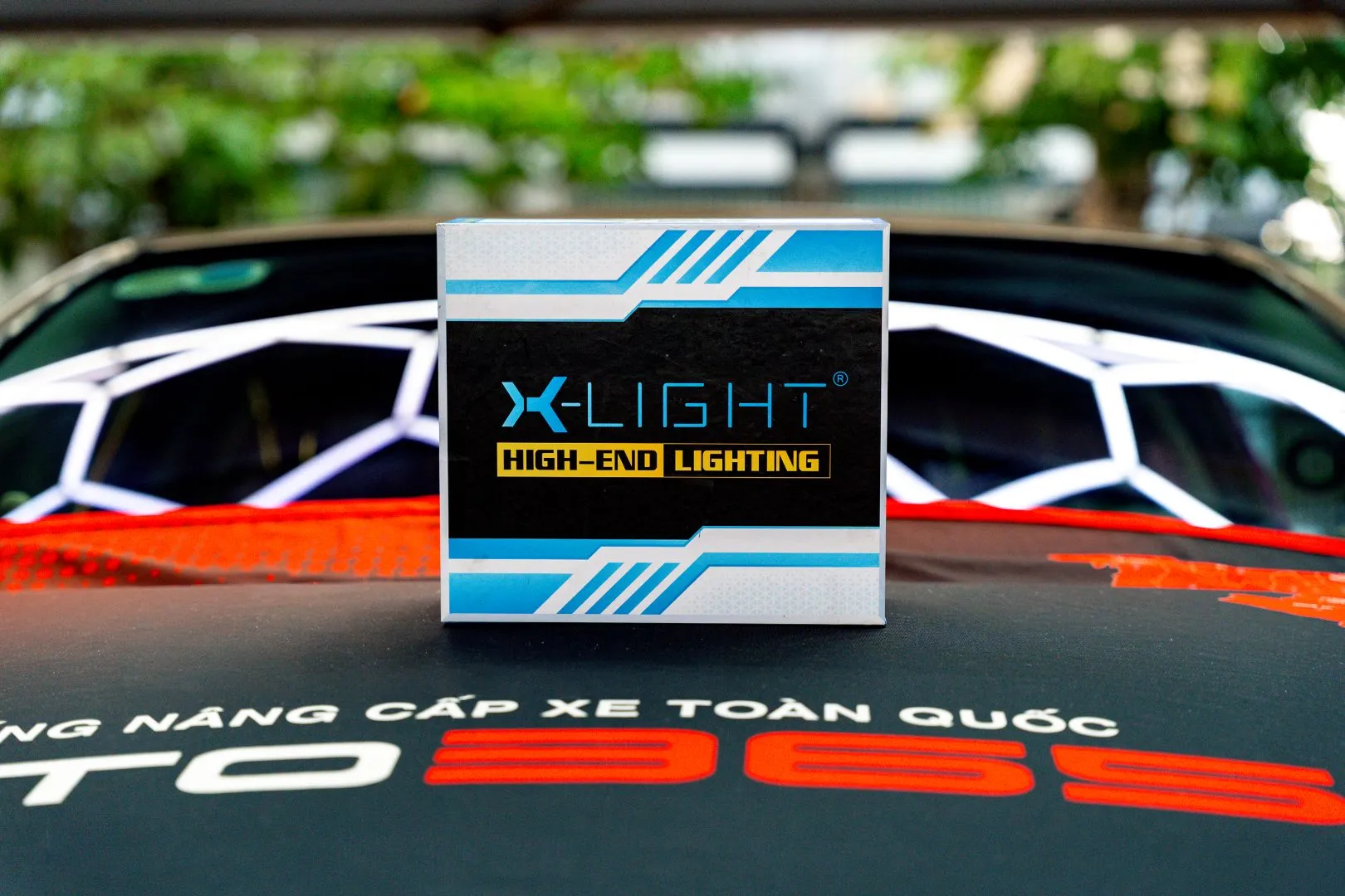 Cận cảnh hộp sản phẩm X-Light V20 Base 2025 trên Hyundai Accent 2018 1.4 AT Đặc biệt