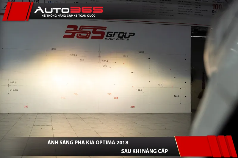 Ánh sáng Pha Kia Optima sau khi lắp X-Light V30 Ultra 2026