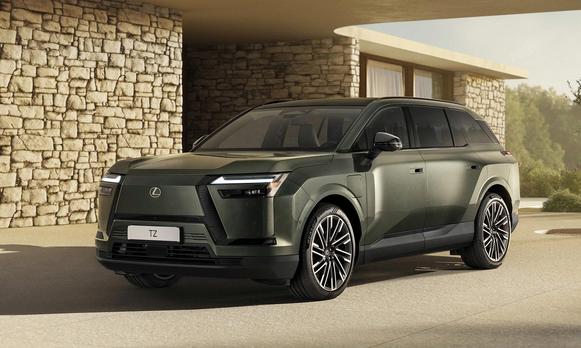 lexus-tz-ra-mat-suv-dien.jpg
