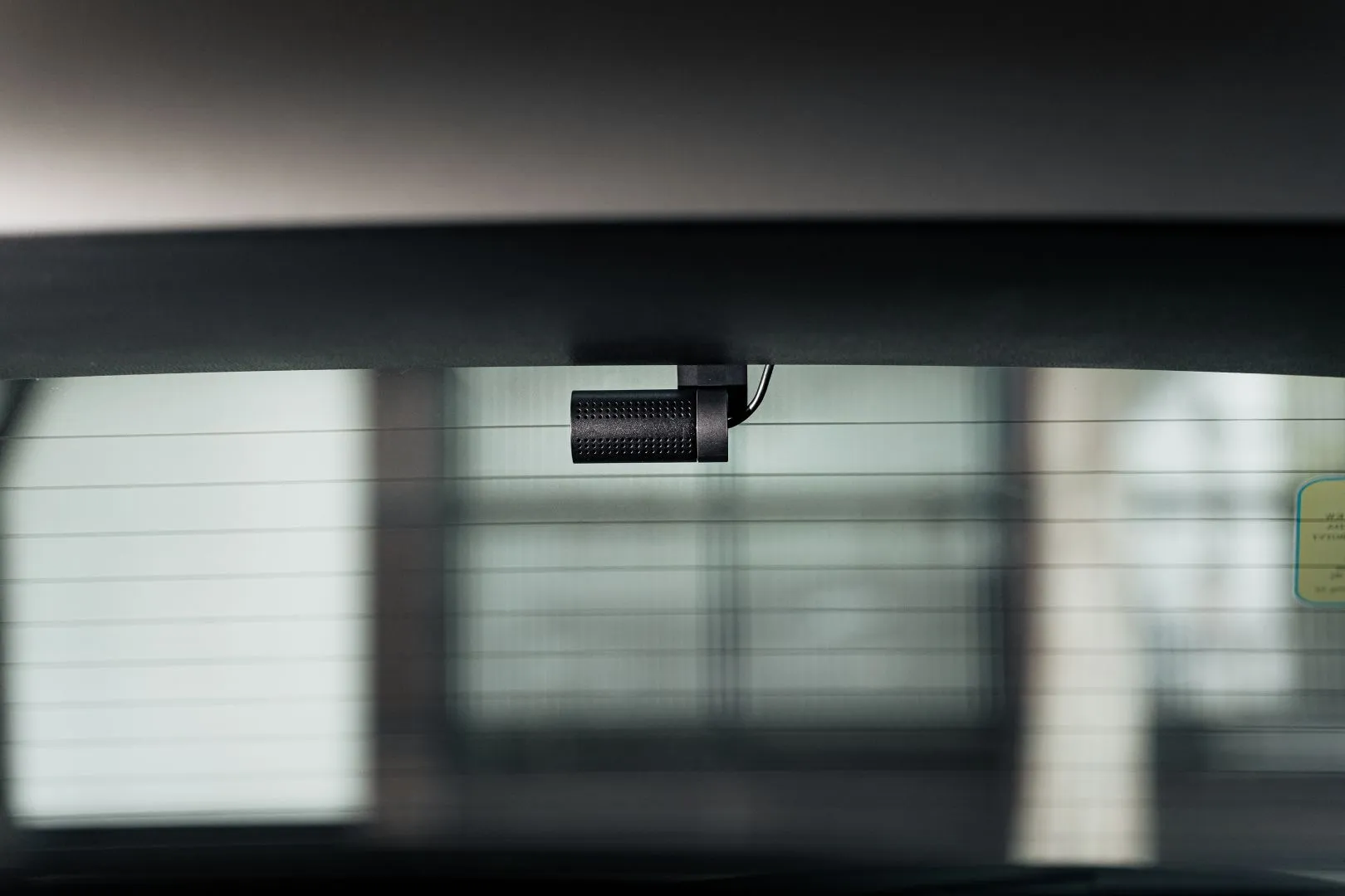 Cận cảnh vị trí camera lắp phía sau xe.