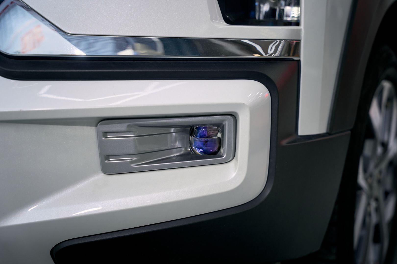 Chi tiết Mitsubishi Xpander Cross 2023 khi nâng cấp F10 2.0 New, góc bên trái