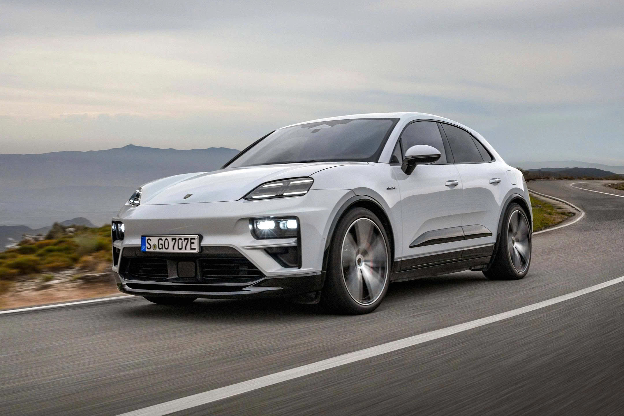 porsche-macan.jpg