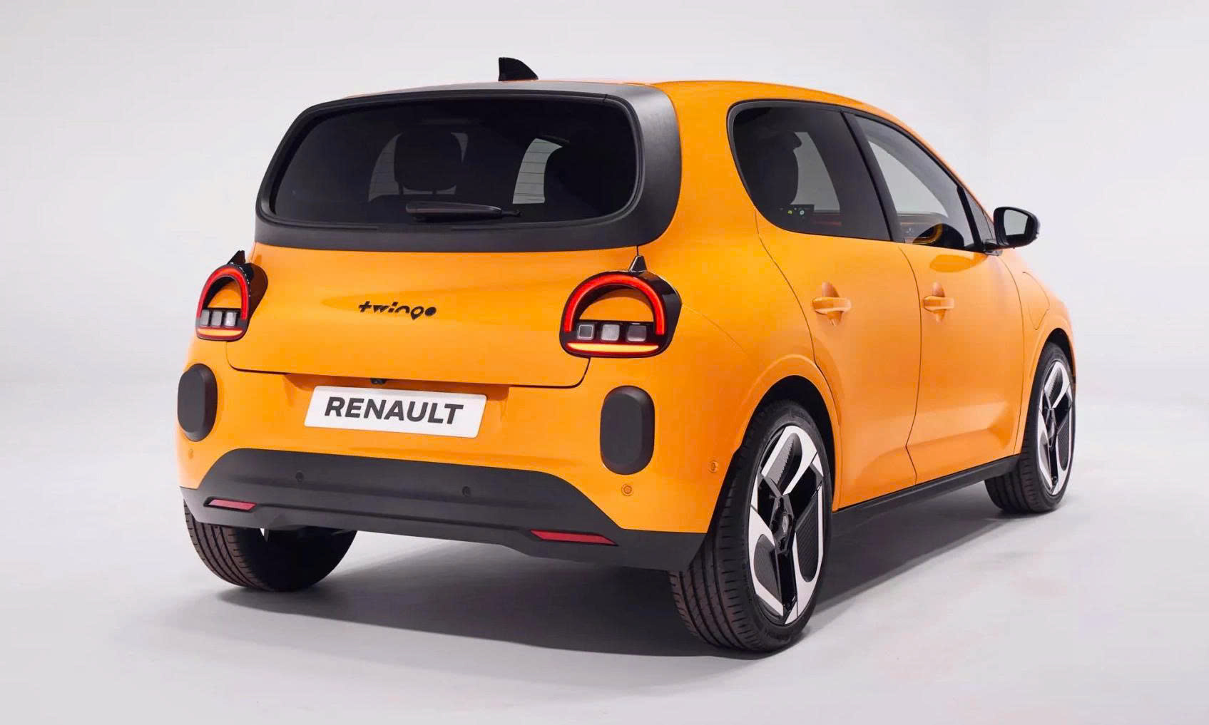 renault-twingo-e-tech-1.jpg
