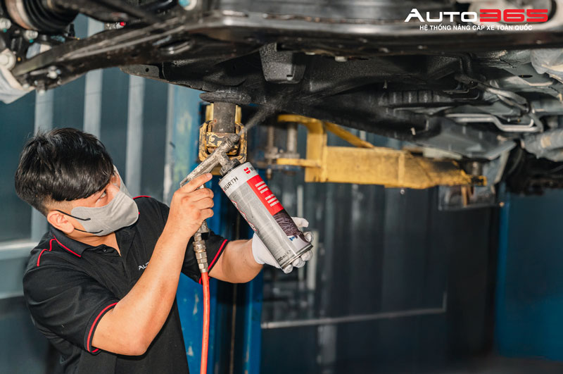 tac-dung-that-su-cua-xit-phu-gam-o-to (3).jpg