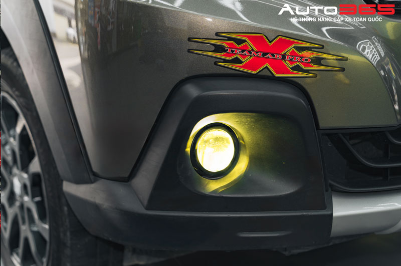 tai-sao-anh-sang-vang-lai-an-toan-hon-trong-dieu-kien-suong-mu-mua-to (8).jpg