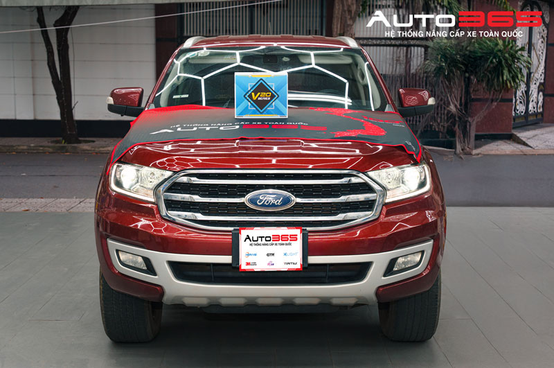 v20-new-2025-ban-nang-cap-anh-sang-manh-cho-xe-gia-dinh-nam-nay (7).jpg