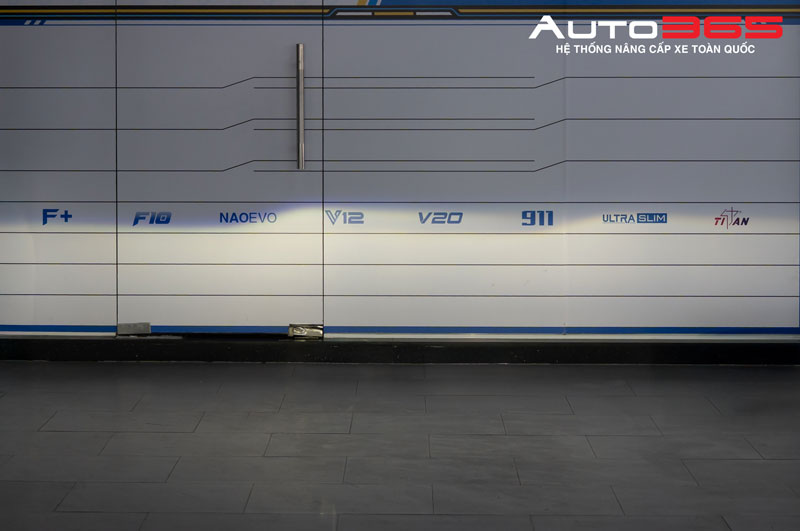 v20-new-2025-ban-nang-cap-anh-sang-manh-cho-xe-gia-dinh-nam-nay (8).jpg