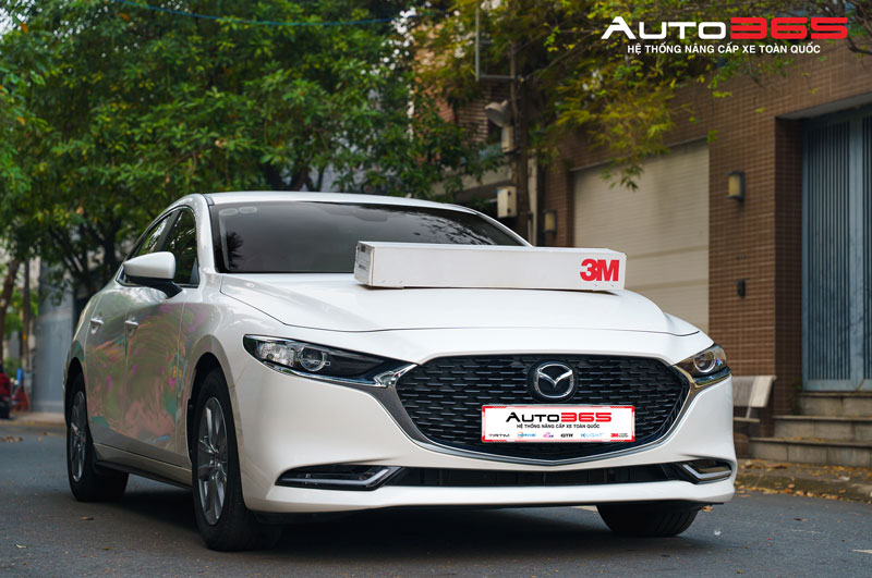 vi-sao-xe-khong-dan-phim-cach-nhiet-de-xuong-cap-noi-that (7).jpg