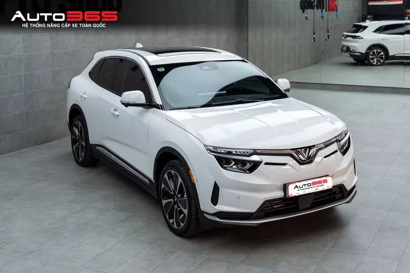VinFast VF 8 sau khi hoàn thiện cấu hình PPF full xe và kiểm tra trước khi bàn giao