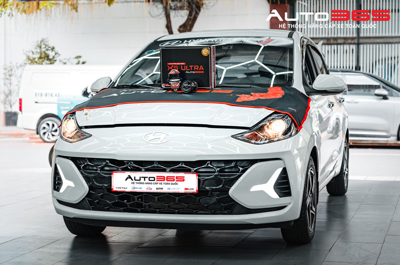 x5-ultra-den-tang-sang-cao-cap-chong-loa-tot-nhat-cho-xe-di-dem (7).jpg