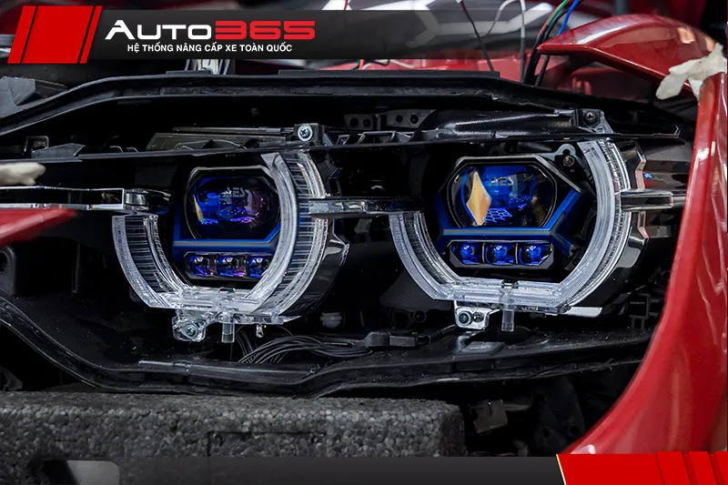 Bi LED AES Turbo BM trong cụm đèn của BMW 3 F30 2019 khi lắp đặt