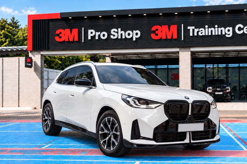Ảnh minh họa: BMW X3 dán phim cách nhiệt 3M tại Auto365.vn - Trụ Sở Chính