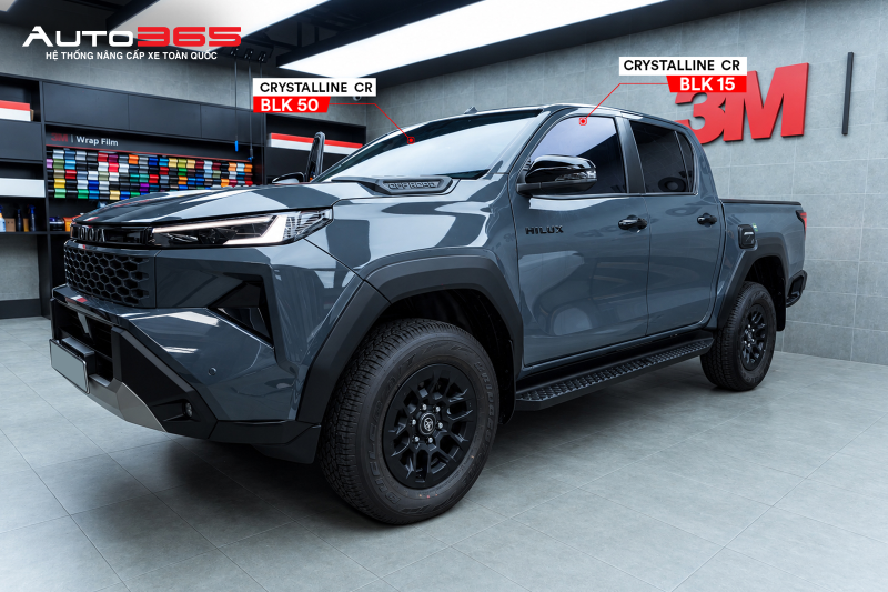 Cấu hình thực tế trên Toyota Hilux: CR BLK 50 cho kính chắn gió và CR BLK 15 cho các kính hông