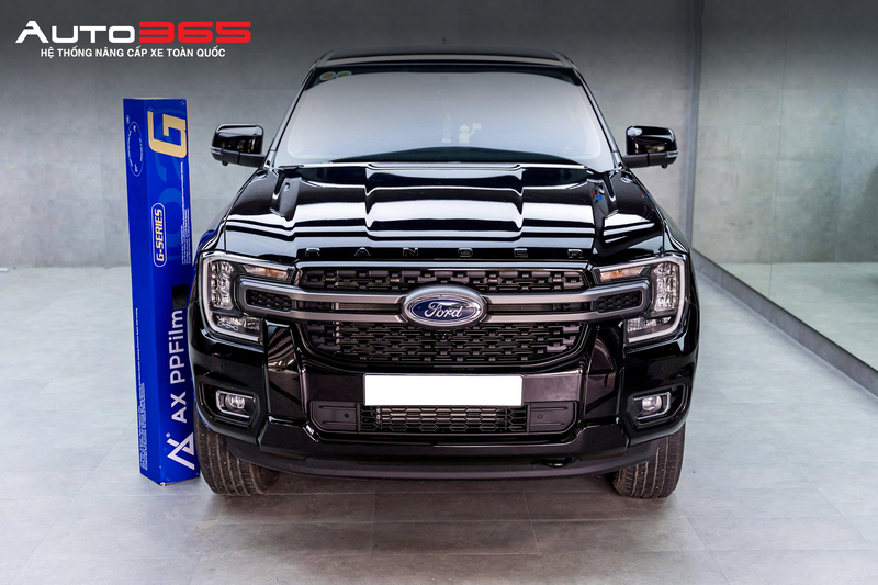 Ford Ranger hoàn thiện dán PPF G Series nhìn từ góc trước