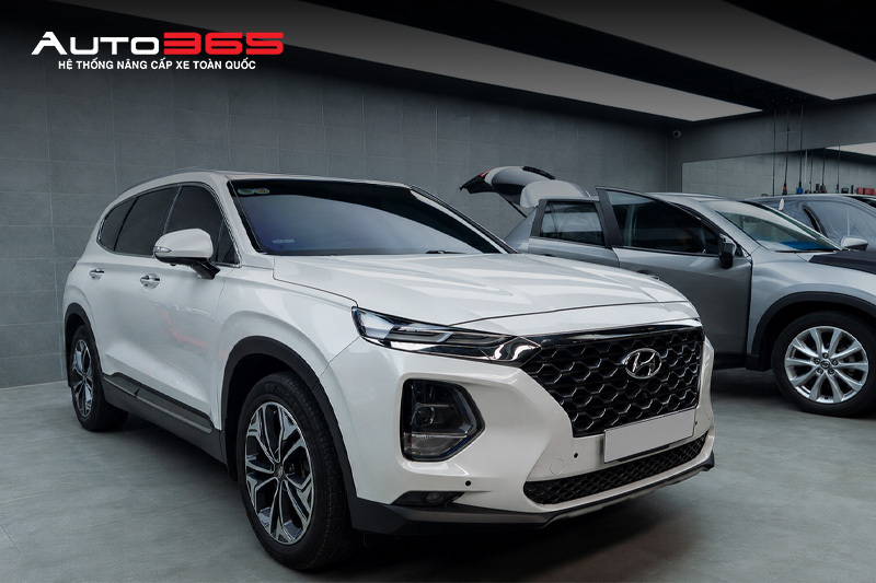 Dán phim kính lái 3M CR BLK 40 cho Hyundai Santa Fe giá 6.500.000 VNĐ