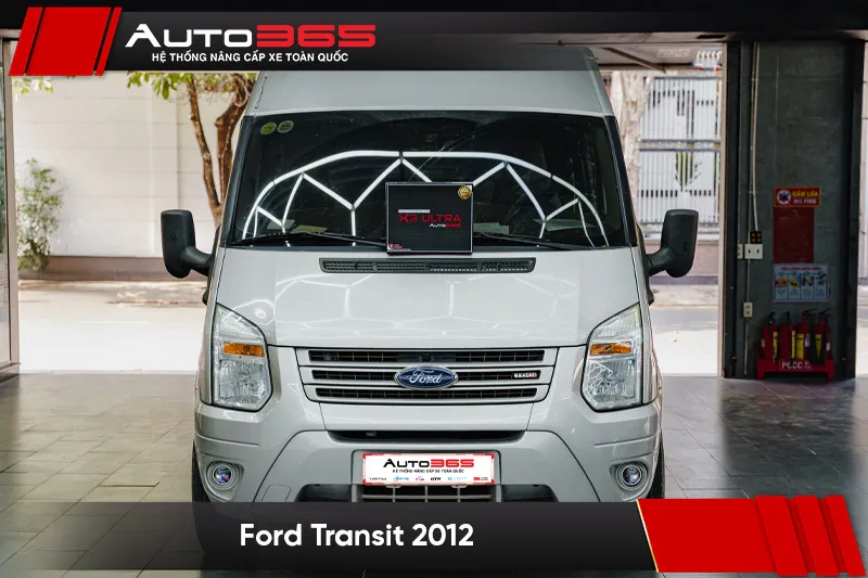 Chiếc xe đời 2012 sau khi hoàn thiện hạng mục đèn gầm tại Auto365.vn - Trụ Sở Chính.