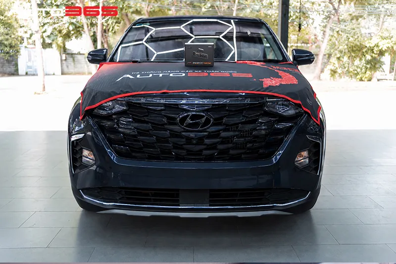 70mai T400 nâng cấp trên Hyundai Custin