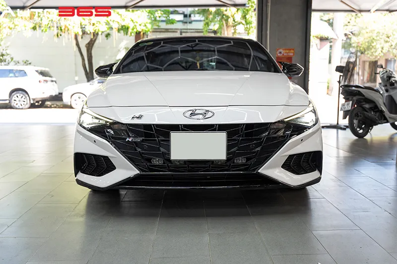 hyundai elantra n line 2023 truoc khi lap dat f10 turbo v2 4300k