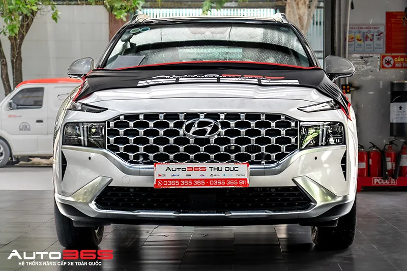 Chiếc Premium 2023 được bổ sung camera hành trình trước và sau tại Auto365.vn – Trụ Sở Chính.