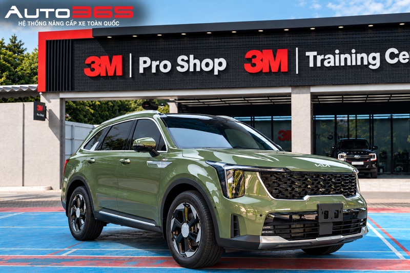 Kia Sorento dán PPF 3M 50 Gloss tại Auto365.vn - Trụ Sở Chính