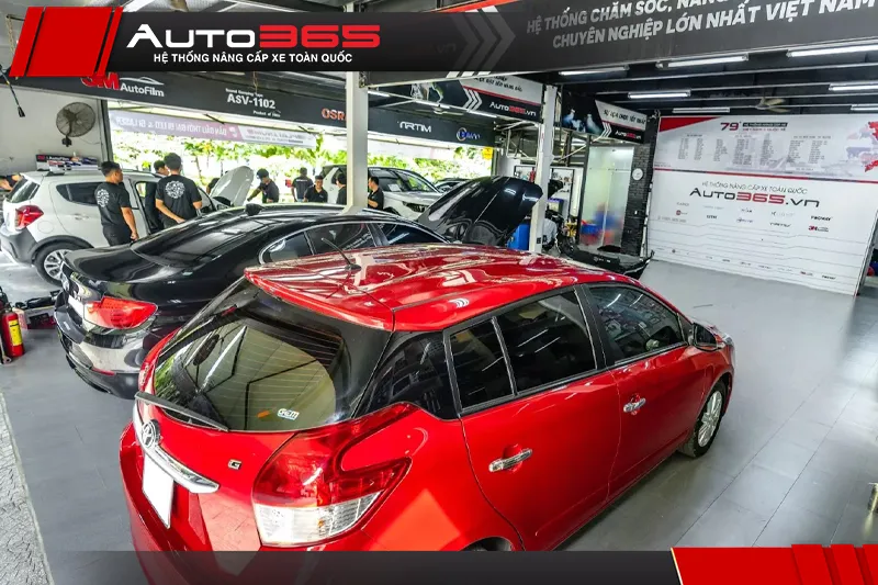 Khu vực kiểm tra đèn tại cơ sở Auto365