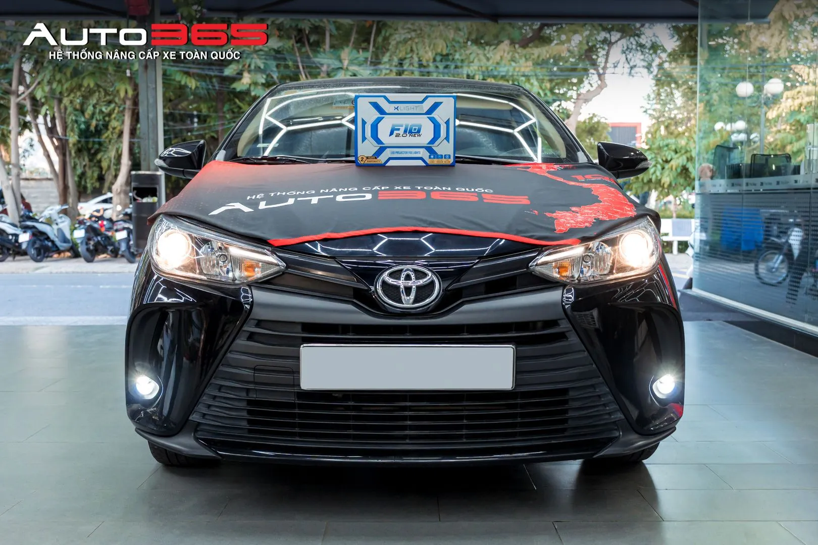 Toyota Vios trong bộ ảnh hoàn thiện nâng cấp bi gầm X-Light F10 2.0 New tại Auto365.vn – Trụ Sở Chính.