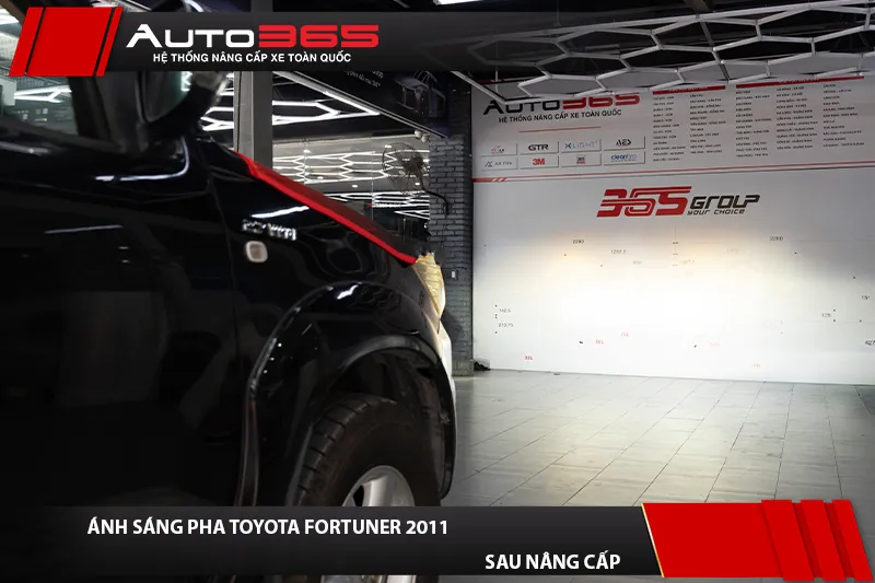 Ánh sáng Pha Toyota Fortuner 2011 sau khi nâng cấp đèn