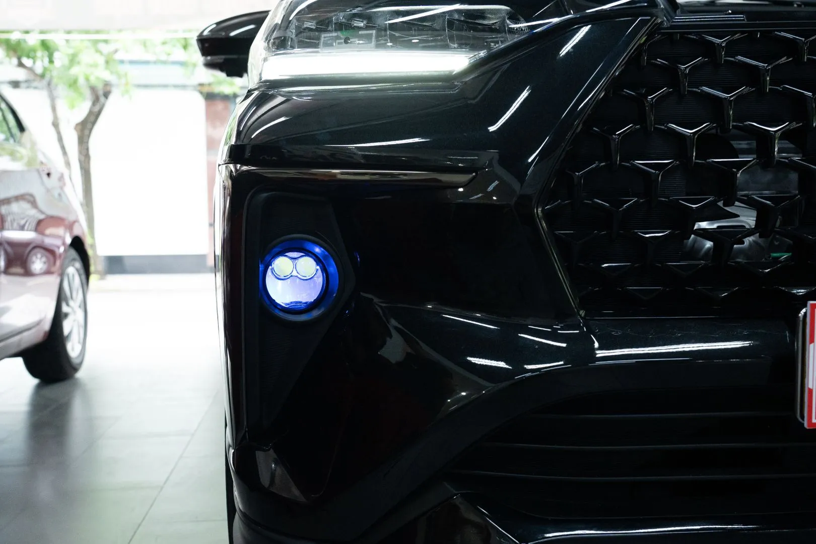 Cụm đèn gầm sau khi hoàn thiện GTR G1 Turbo trên xe.