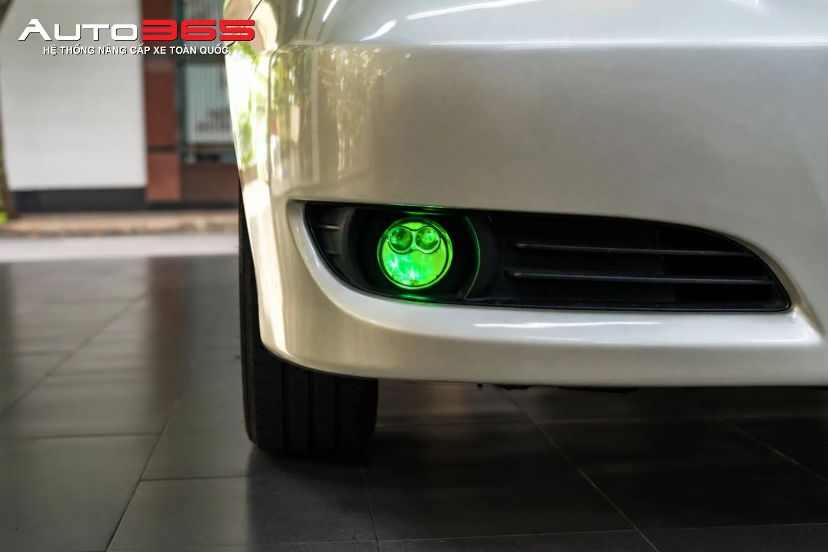 Cụm đèn gầm sau khi hoàn thiện GTR G1 Turbo trên xe.