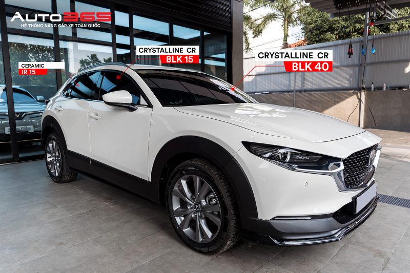 Vị trí các mã phim trên Mazda CX-30: CR BLK 40 ở kính lái, CR BLK 15 ở kính sườn trước và Ceramic IR15 ở kính sườn sau