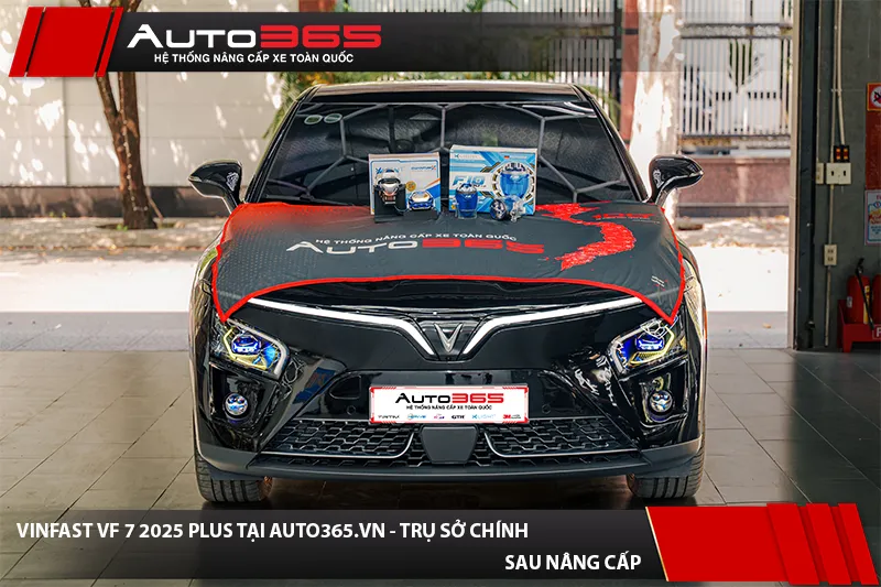VinFast VF 7 2025 Plus tại Auto365.vn - Trụ Sở Chính trước hạng mục nâng cấp đèn