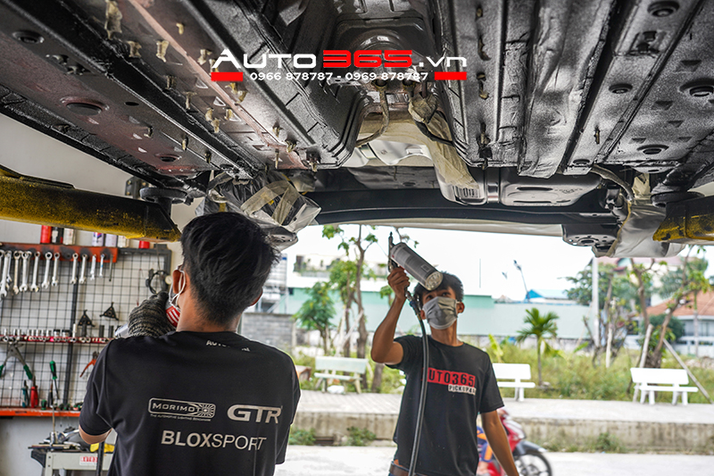 6 lợi ích bất ngờ của việc phủ gầm xe hơi