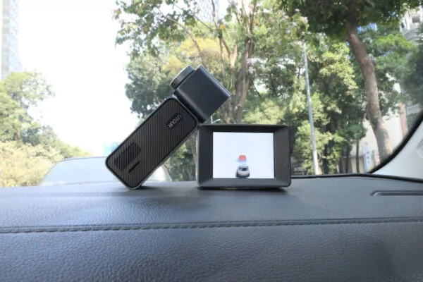 CAMERA HÀNH TRÌNH Ô TÔ UTOUR C2 MAX - Hình 1