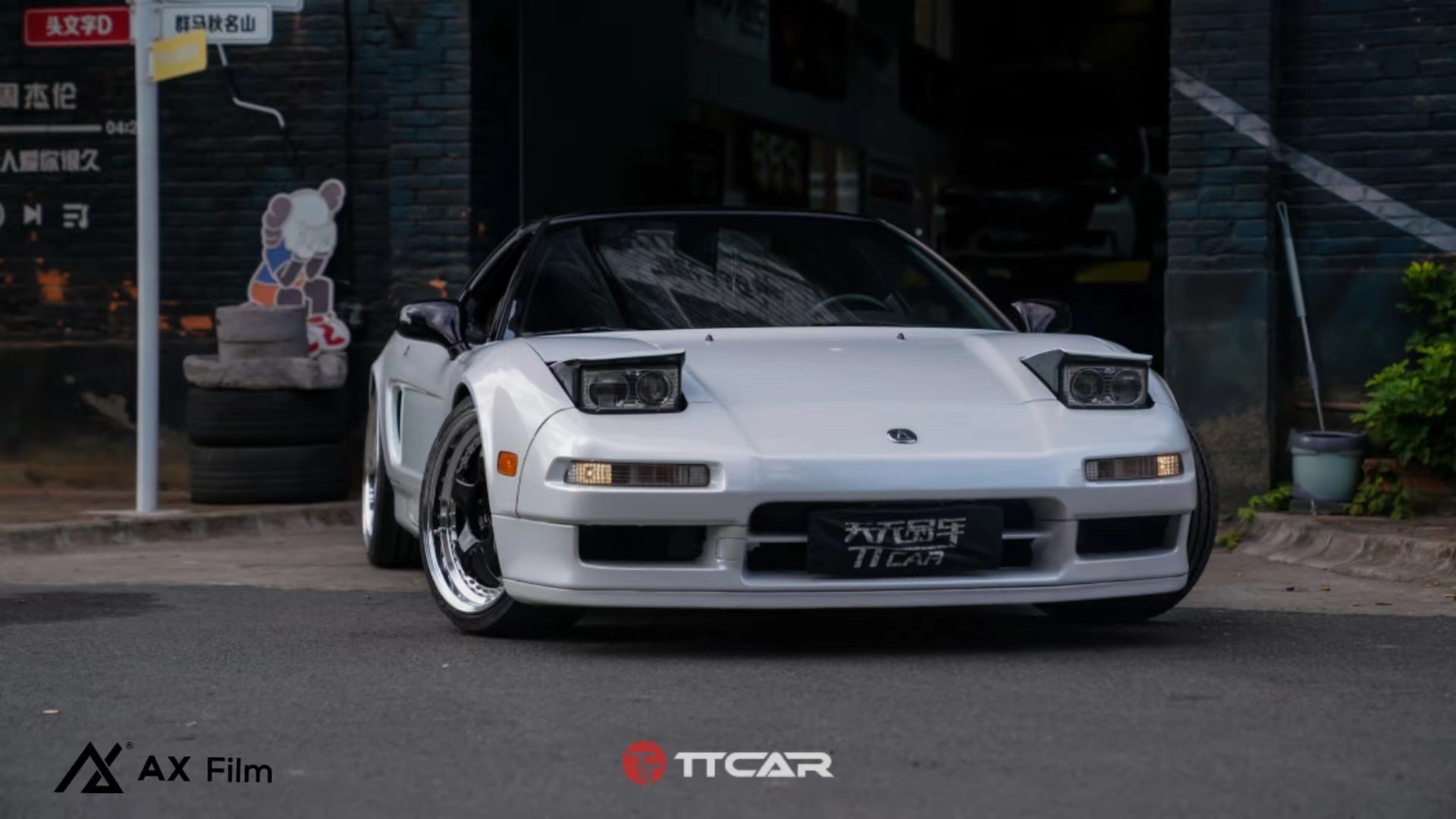 AX WRAP FILM Acura NSX - TRẮNG ÁNH KIM AX WRAP FILM Acura NSX - TRẮNG ÁNH KIM