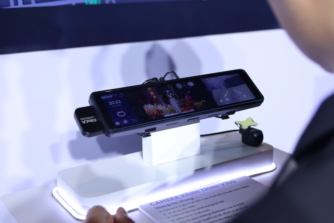 Camera hành trình Vietmap V740