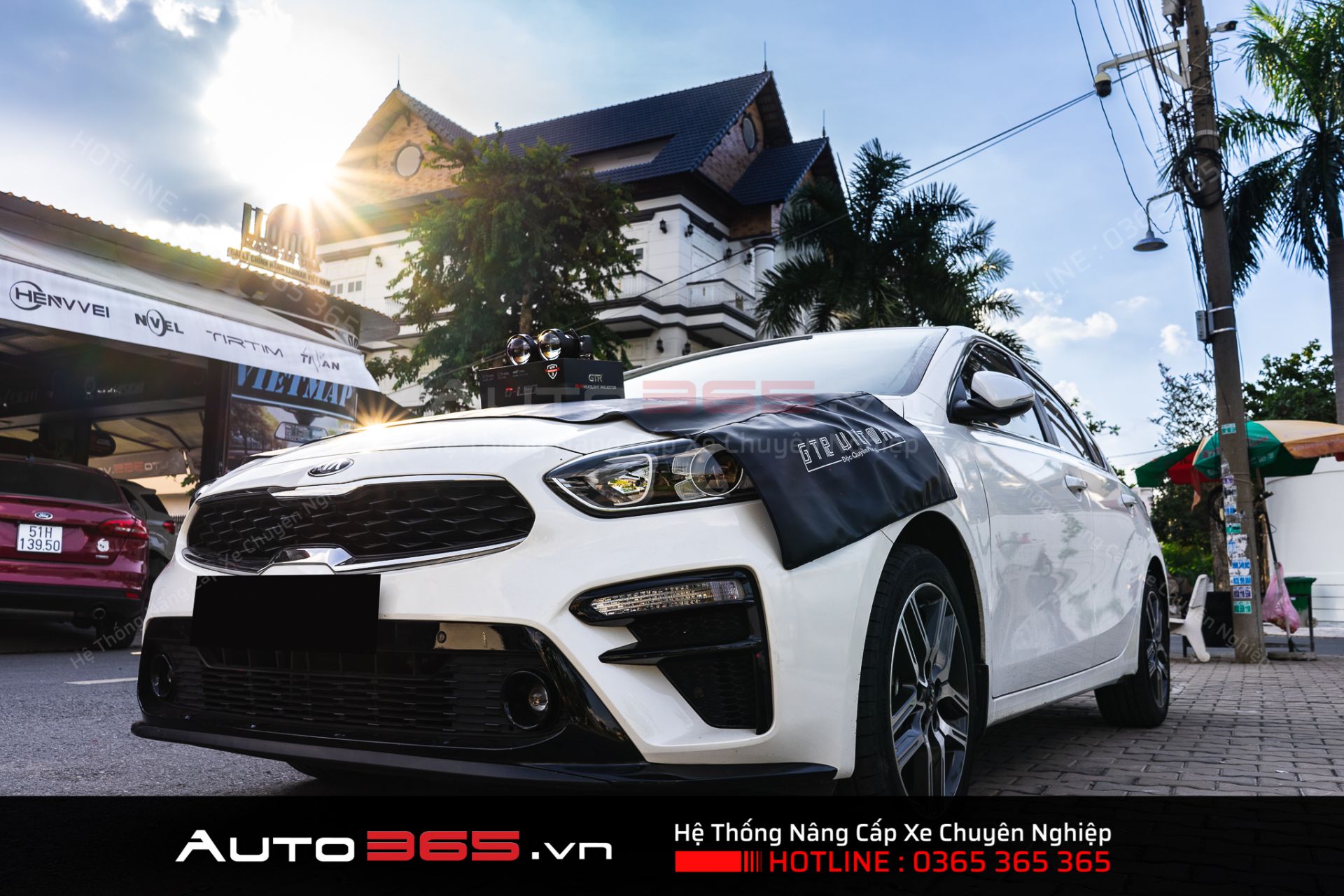 Tăng Sáng Kia Cerato Với Bi Led GTR Premium Thời Thượng