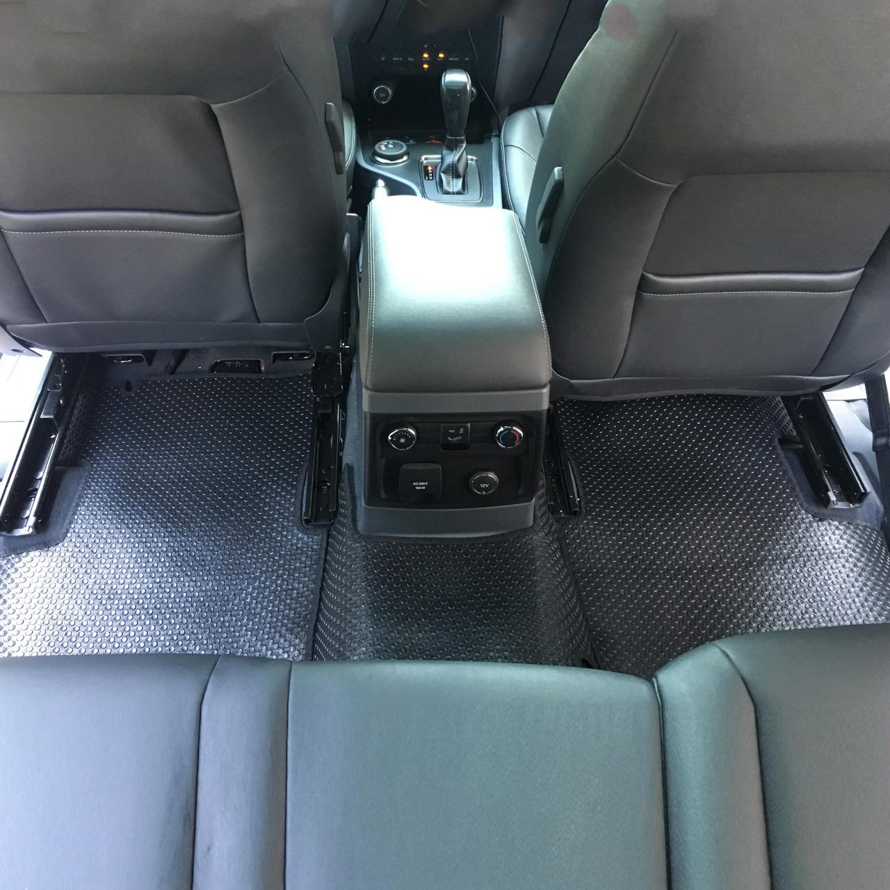 Thảm Lót Sàn Thái Lan Ford Everest - Hình 1