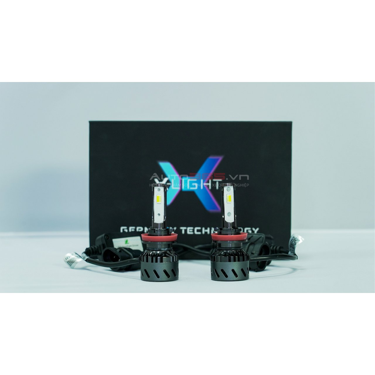 BÓNG LED X-LIGHT THREE COLOR - Hình 2