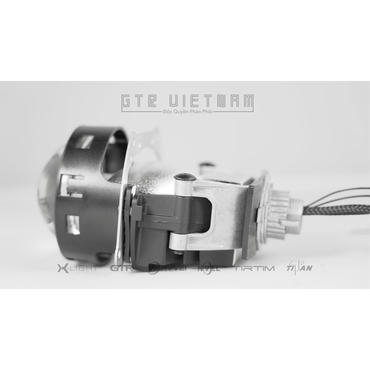BI LED TITAN SILVER - Hình 1
