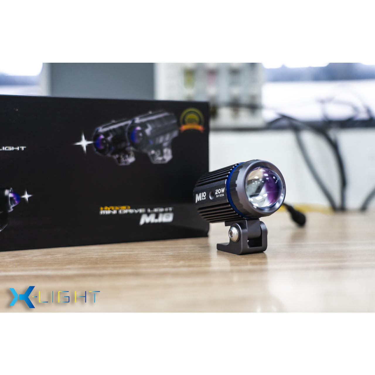 ĐÈN TRỢ SÁNG MINI X-LIGHT M10 PLUS - Hình 2