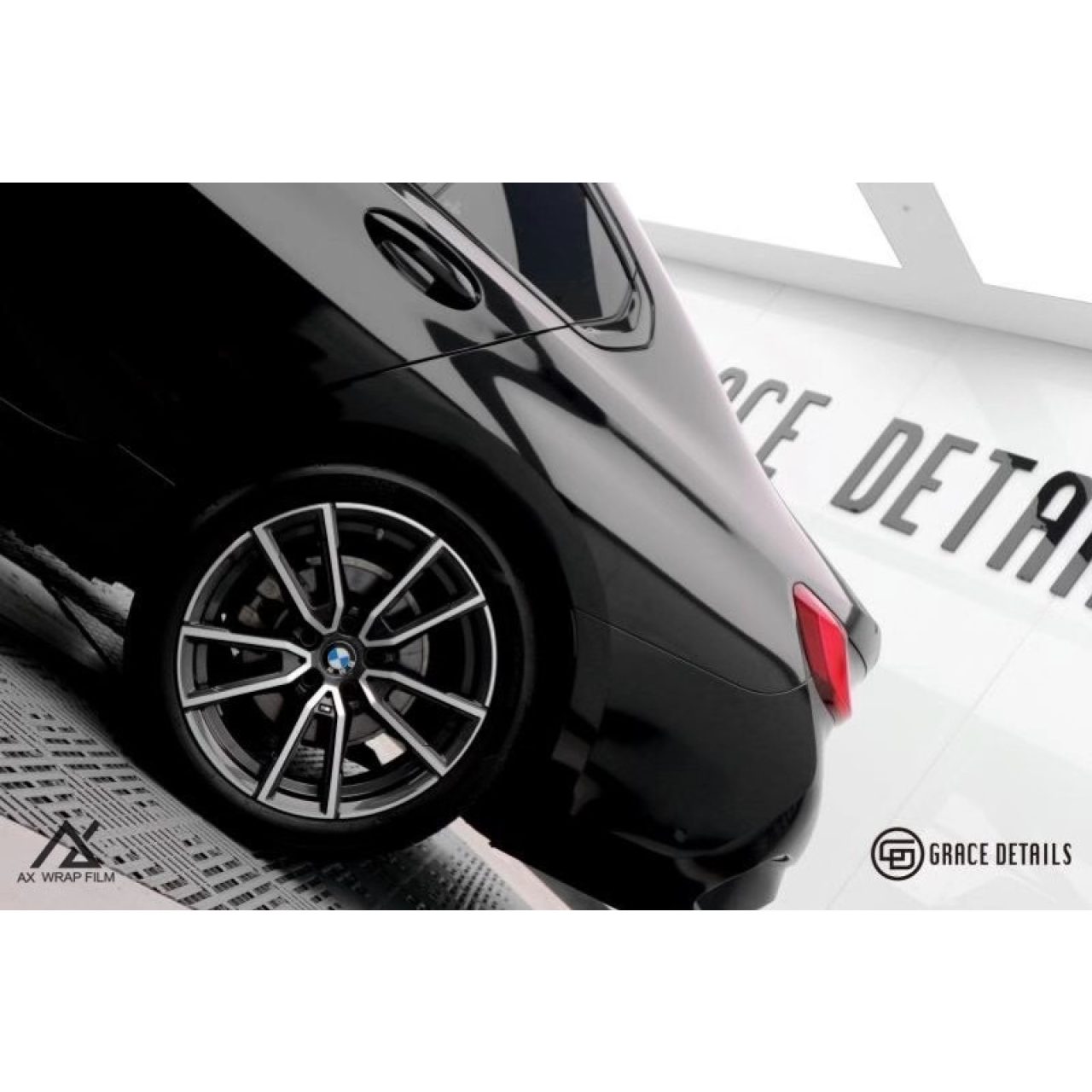 AX WRAP FILM GLOSS BLACK - ĐEN BÓNG BMW 325 - Hình 3