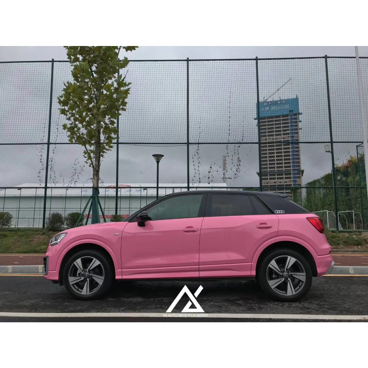 AX WRAP FILM GLOSS LIGHT PINK – HỒNG BÓNG NHẸ AUDI Q2 - Hình 3