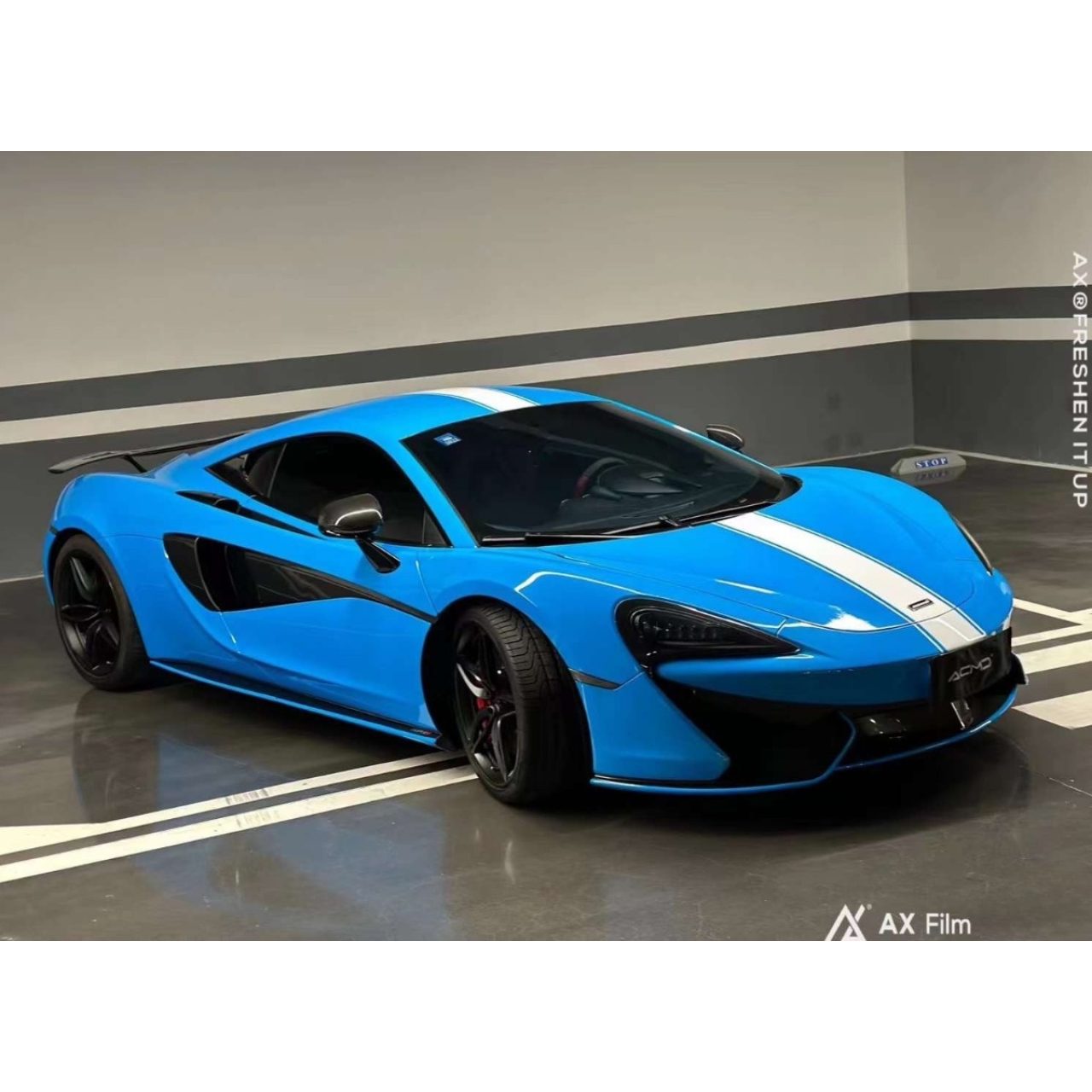AX WRAP FILM GLOSS SKY BLUE – XANH BẦU TRỜI BÓNG MCLAREN 570S - Hình 2