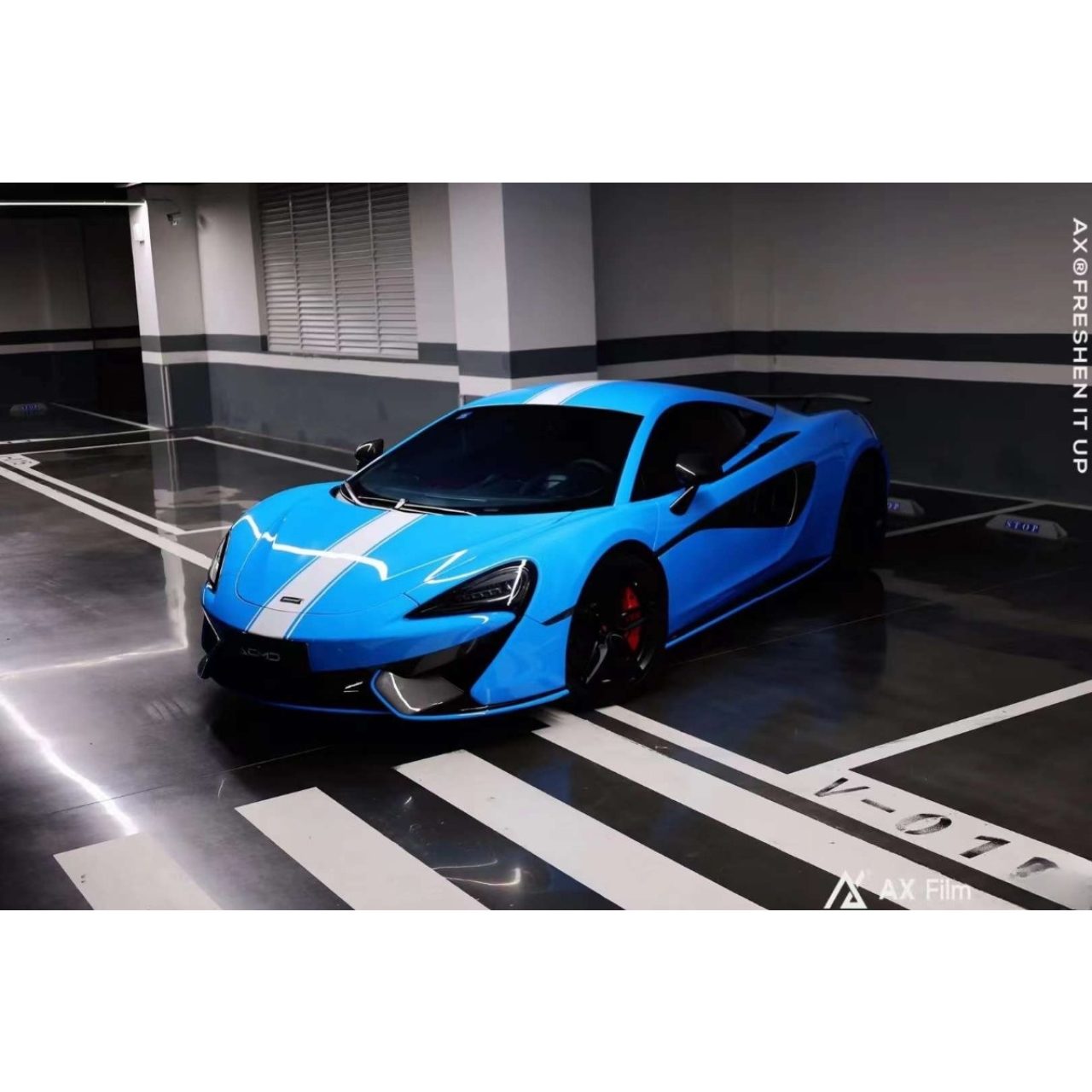 AX WRAP FILM GLOSS SKY BLUE – XANH BẦU TRỜI BÓNG MCLAREN 570S - Hình 5