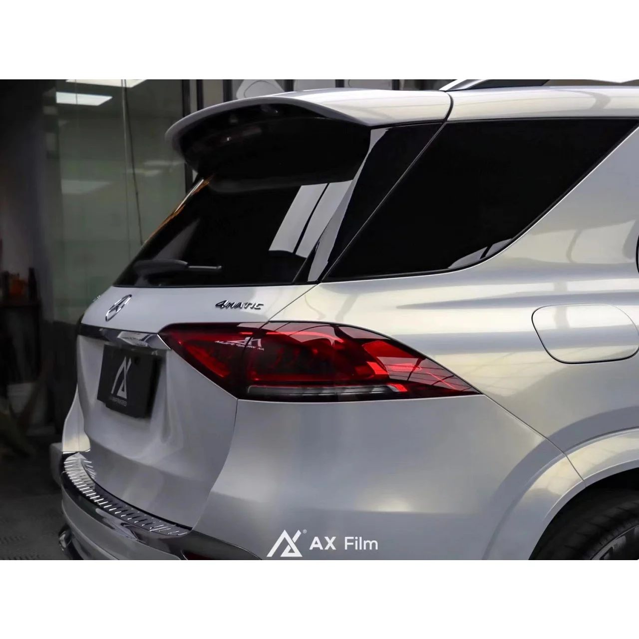 AX WRAP FILM PEARL WHITE IRIDESCENT GOLD - TRẮNG NGỌC TRAI ÁNH VÀNG MERCEDES - Hình 4