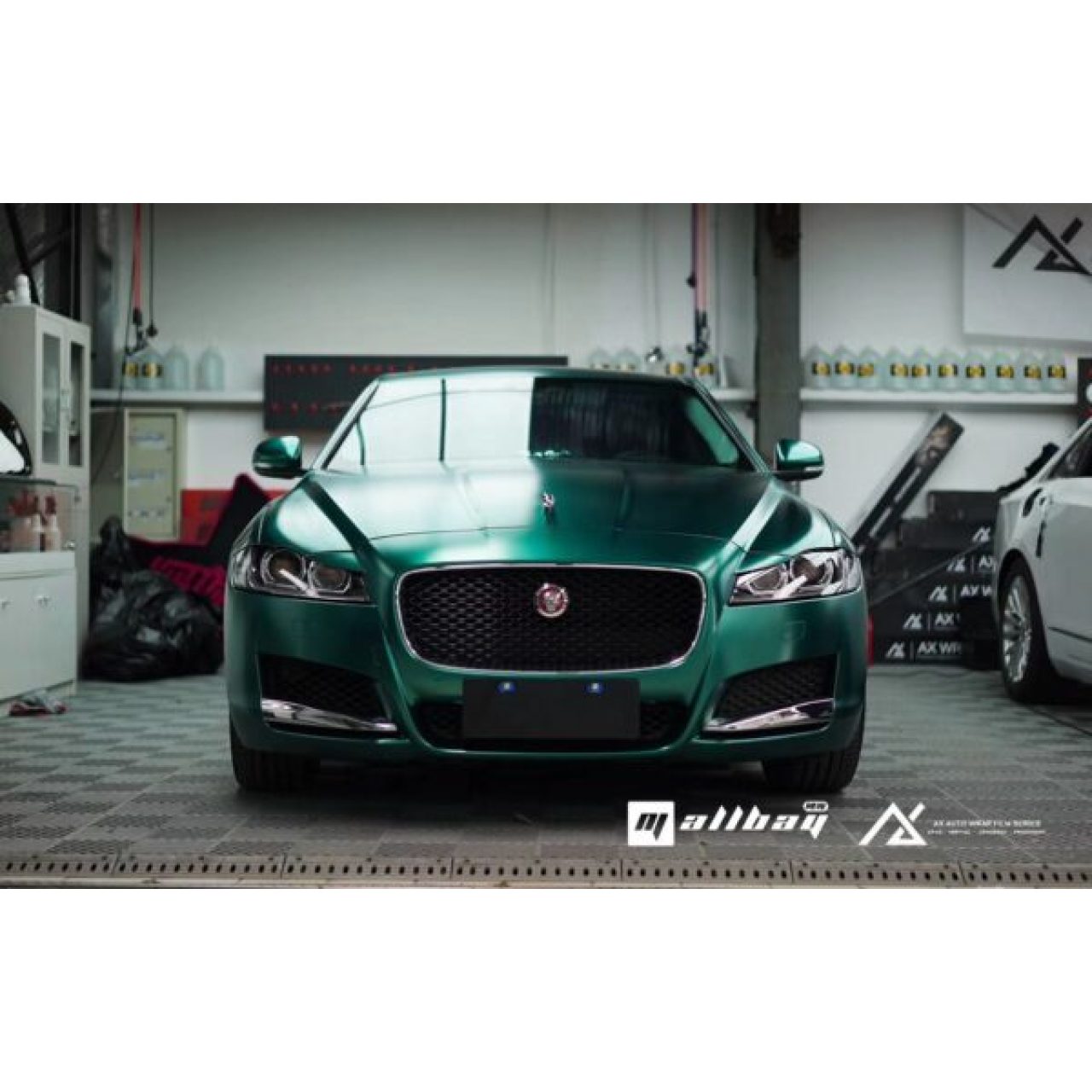 AX WRAP FILM PEARL METALLIC EMERALD - XANH NGỌC LỤC BẢO HIỆU ỨNG NGỌC TRAI KIM LOẠI - Hình 1
