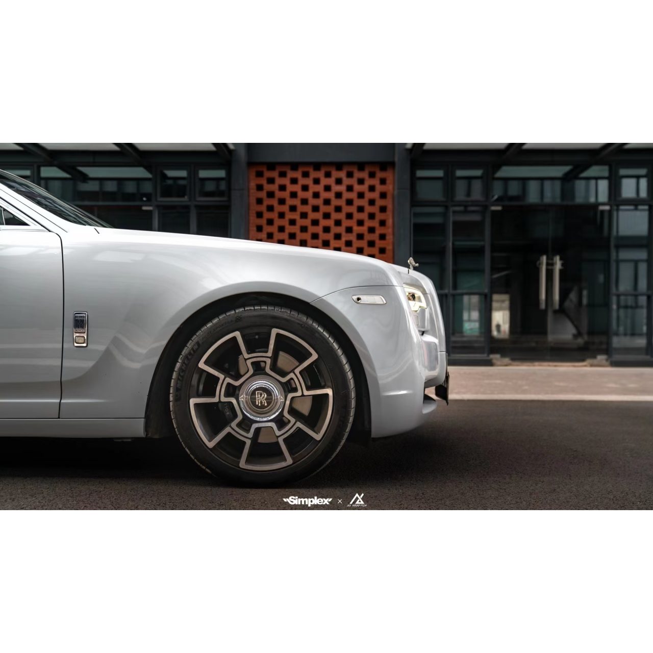 AX WRAP FILM ULTRA GLOSS VOLCANIC GRAY - MÀU TRO NÚI LỬA SIÊU BÓNG - Hình 4