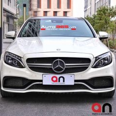 Nâng cấp body kit C63 AMG cho Mercedes C300 W205 - Ảnh nhỏ 1