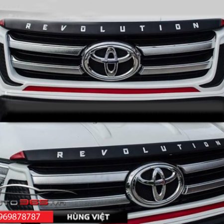 Ốp trang trí Toyota Hilux Revo 2016