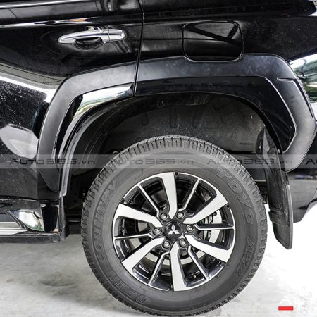 Ốp cua lốp Mitsubishi Pajero Sport